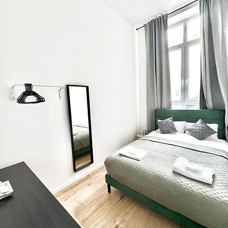 Heaven Homes - Privatzimmer Mit Bad Im Herzen Von Duesseldorf Extérieur photo