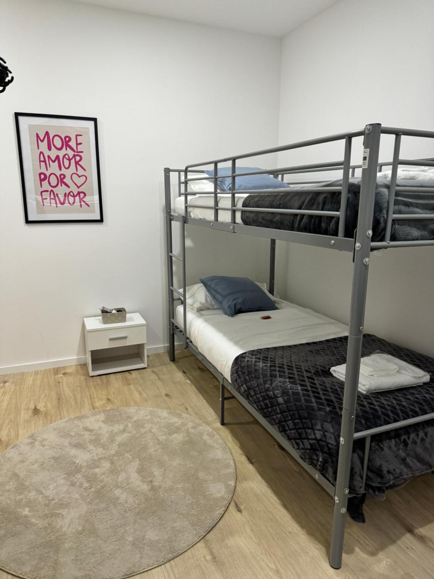 Heaven Homes - Privatzimmer Mit Bad Im Herzen Von Duesseldorf Extérieur photo